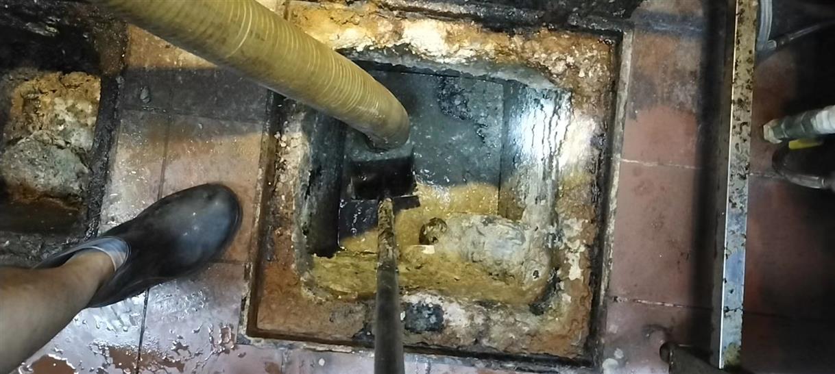 福泉污水池清理一般都有毒气，怎么预防中毒呢？
